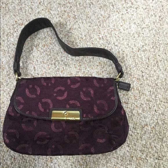Coach NWOT burgundy bag w/ leather strap W 9” L 7” - Picture 2 of 4